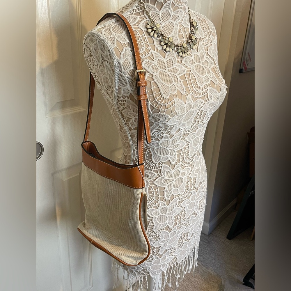 JESSICA MOORE Canvas Tote /Handbag New with Tags $149 Tag price 11”x9.5”